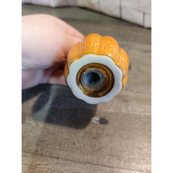 Ceramic Debbie Mumm‎ pumpkin salt shaker fall decor - Picture 3 of 6